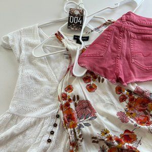 4. 7 For All Mankind, Urban Outfitters